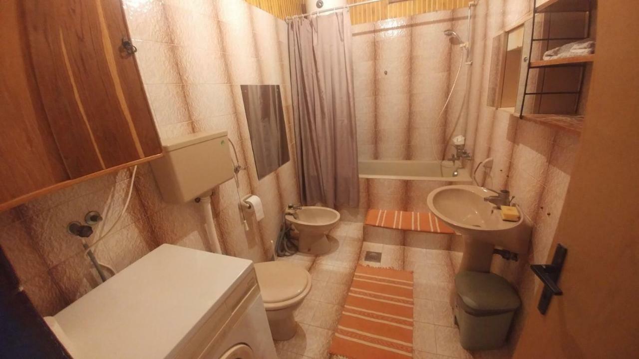 Family Apartment Near Beach Biograd Na Moru Buitenkant foto