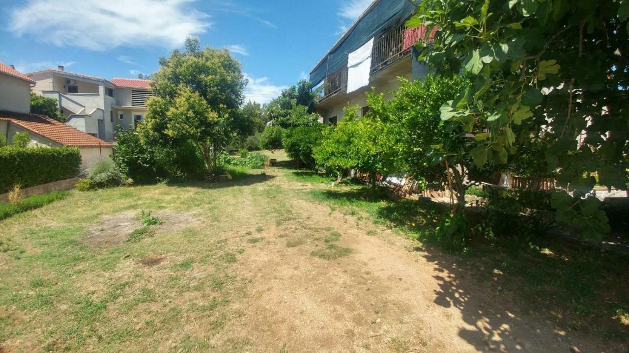 Family Apartment Near Beach Biograd Na Moru Buitenkant foto
